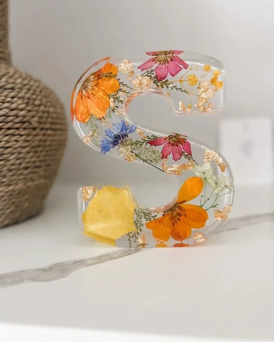 FloraShine - Lámpara Nocturna de Resina Con Flores Hecha a Mano