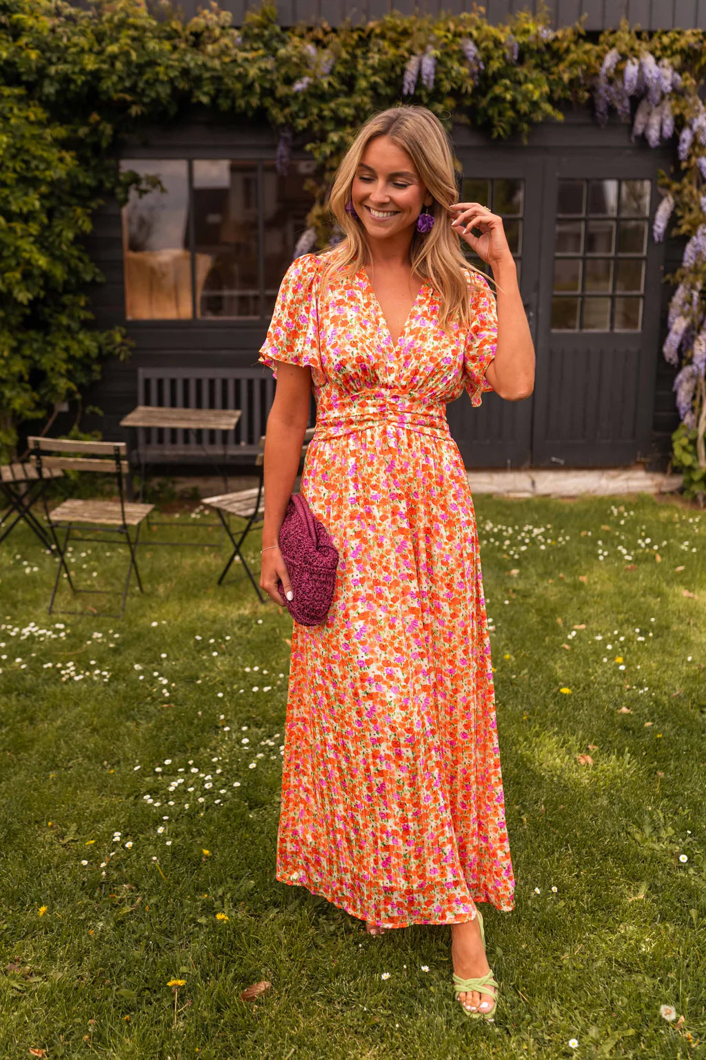 Sampaio - Elegante Cuello En V Vestido Con Motivos Florales Imprimir
