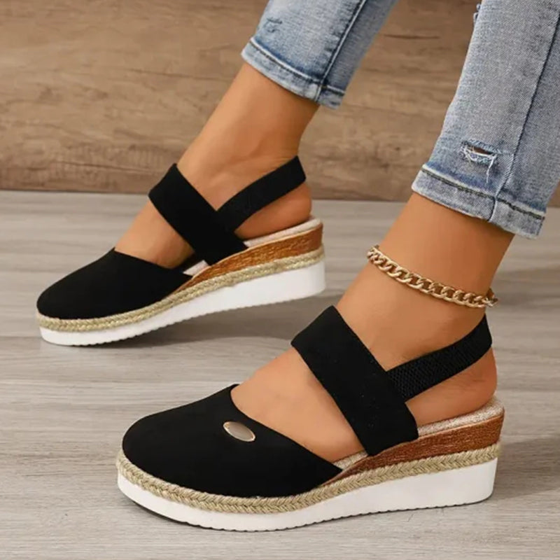 Delilah - Sandalias De Tiras Con Cuña Baja