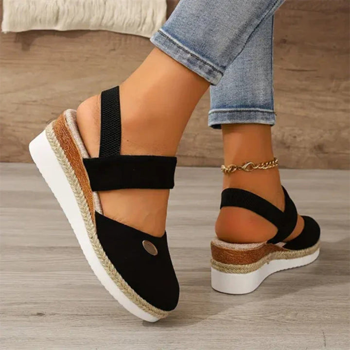Delilah - Sandalias De Tiras Con Cuña Baja