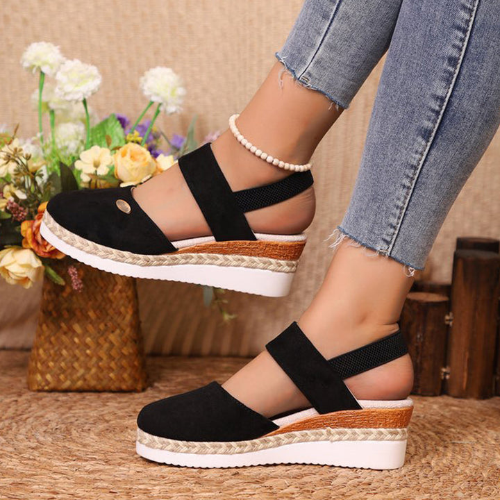 Delilah - Sandalias De Tiras Con Cuña Baja