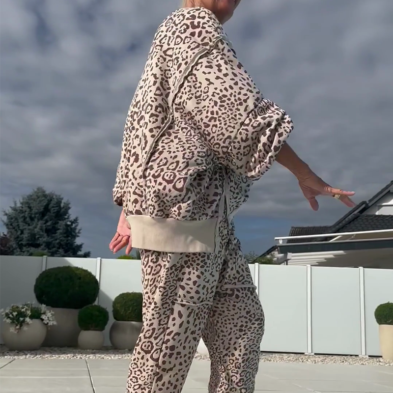 Leenora - Conjunto De Dos Piezas Con Estampado De Leopardo