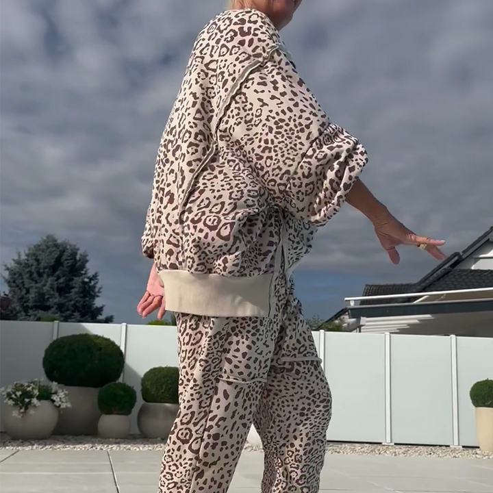 Leenora - Conjunto De Dos Piezas Con Estampado De Leopardo