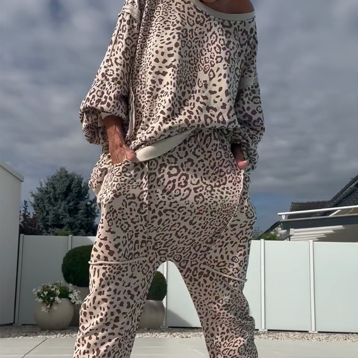 Leenora - Conjunto De Dos Piezas Con Estampado De Leopardo