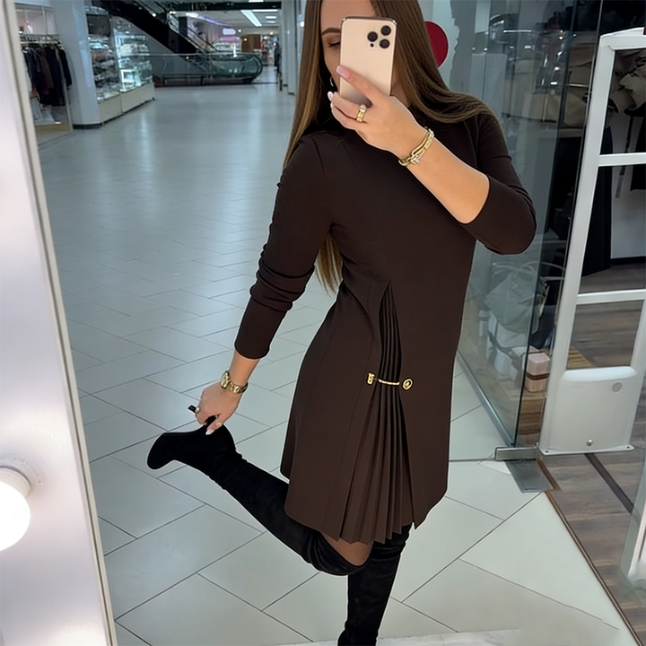 Noctura - Vestido Plisado de Manga Larga