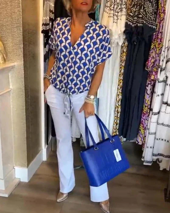 Emilya - Top Informal Con Cuello en V y Estampado