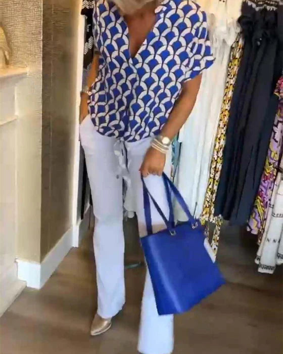 Emilya - Top Informal Con Cuello en V y Estampado